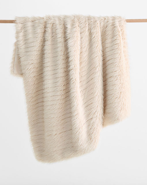 Mabel Faux Fur Throw