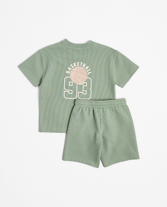 Waffle tee and short 2 piece set. Sizes 1-8