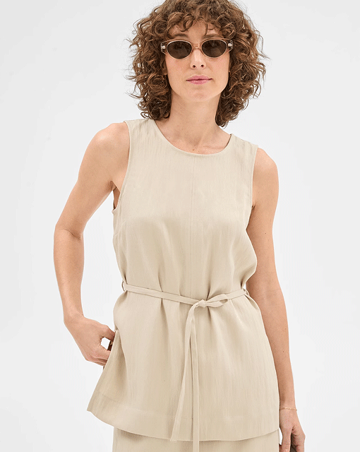 Summer twill sleeveless belted top