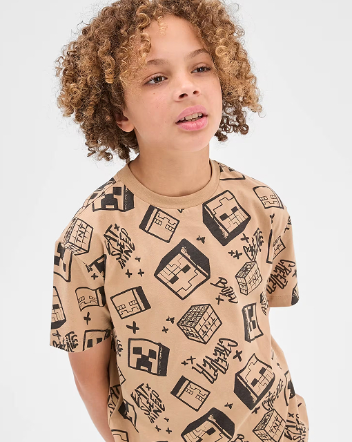 Boys 7-16 licensed clothing