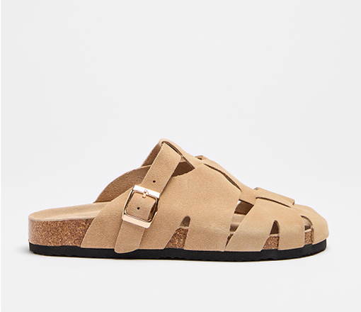 Leather moulded footbed