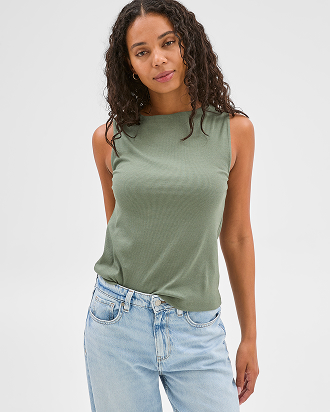 Soft touch boat neck rib tank top*