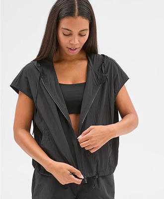 Active lightweight zip through vest