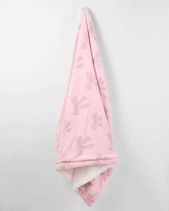 Kids’ super soft throw
