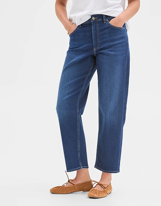 Courtney mid rise girlfriend jeans