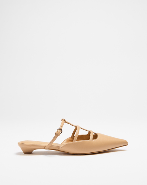 Jaimie women's caged stud flat