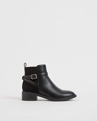 Kelly classic flat boot