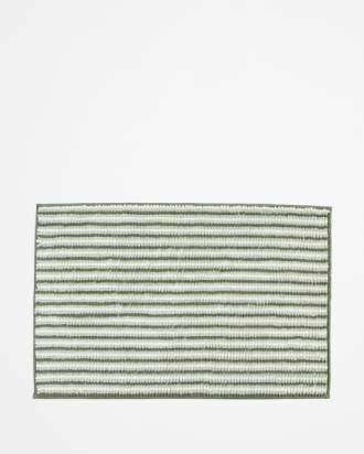 Bobble stripe bath mat