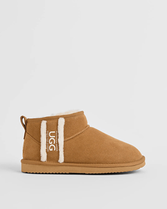 Australian Design Ugg Sheepskin and Leather boot