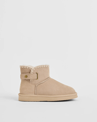 Australian Design Ugg Sheepskin and Leather platform stitched pixie boot