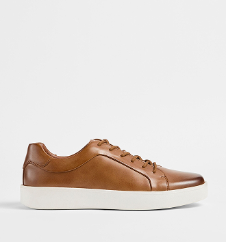 Smart smooth leather sneaker