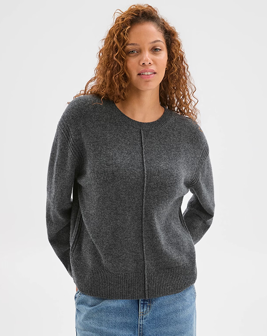 Lambswool long sleeve sweater