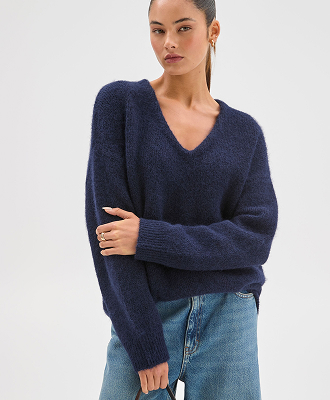 Lily Loves v-neck fluffy knit jumper