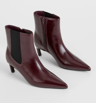 Gusset kitten heel boots