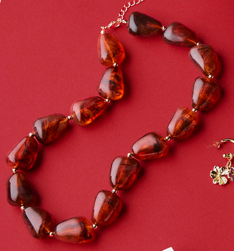 Chunky beaded necklace