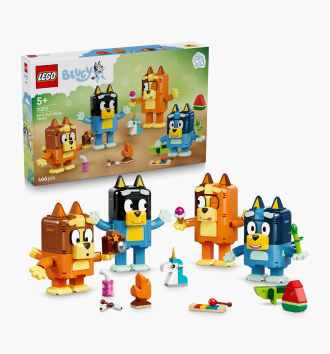 LEGO® Bluey Brick-Built Bluey Family 11217