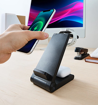 Wireless desktop charger