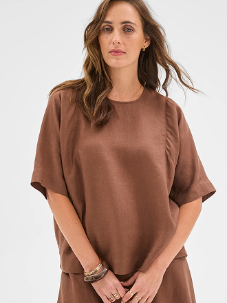 European linen seamed t-shirt