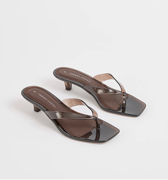 Heeled jelly thongs