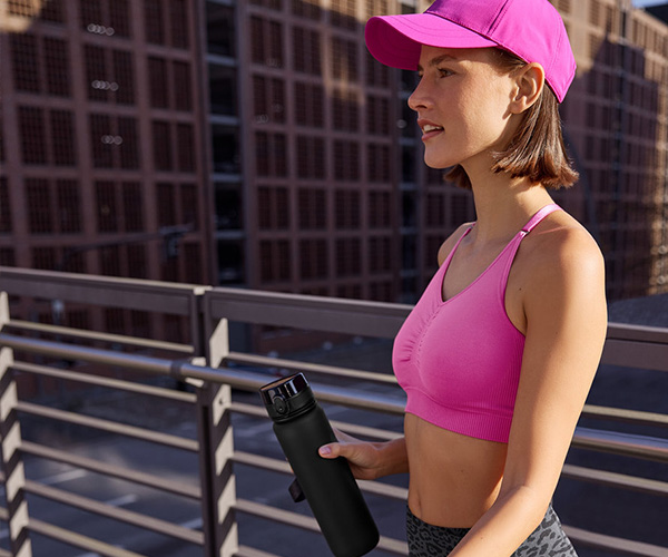 Badtextilien, Beauty-Accessoires & Möbel 