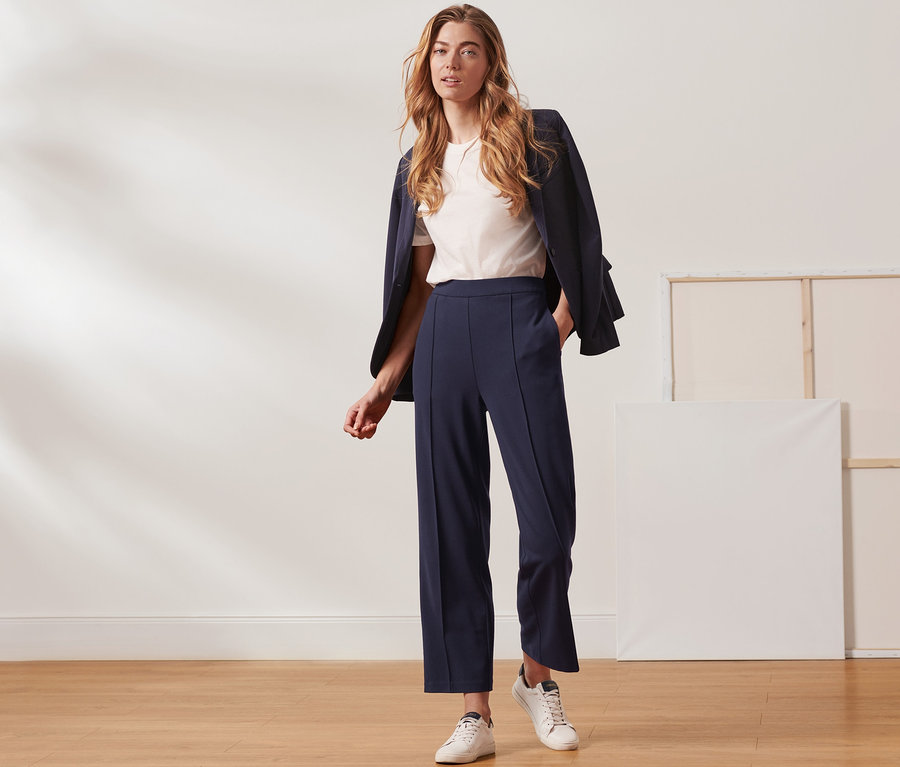 Damenshirts und -tops in großen Größen auf tchibo.de entdecken!