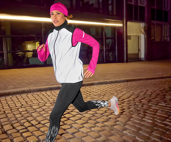 Badtextilien, Beauty-Accessoires & Möbel 