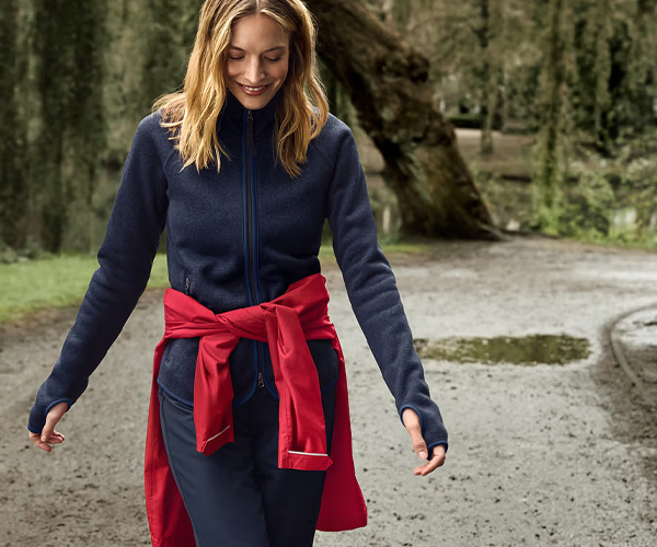 Badtextilien, Beauty-Accessoires & Möbel 