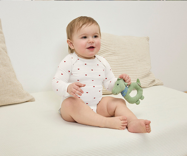 Badtextilien, Beauty-Accessoires & Möbel 