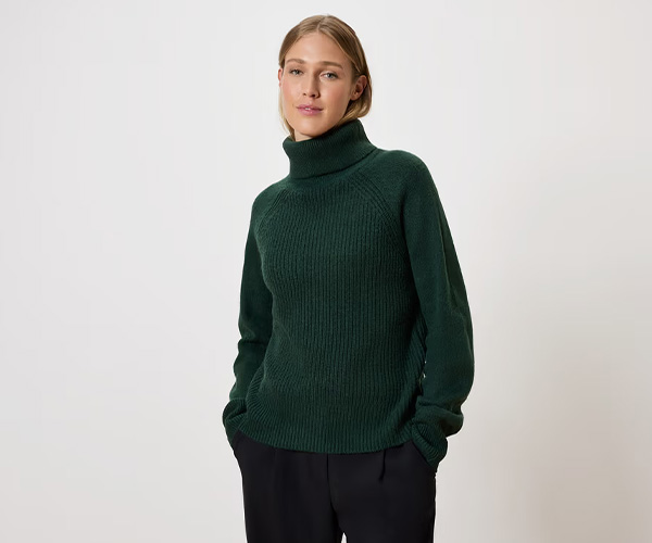 Badtextilien, Beauty-Accessoires & Möbel 