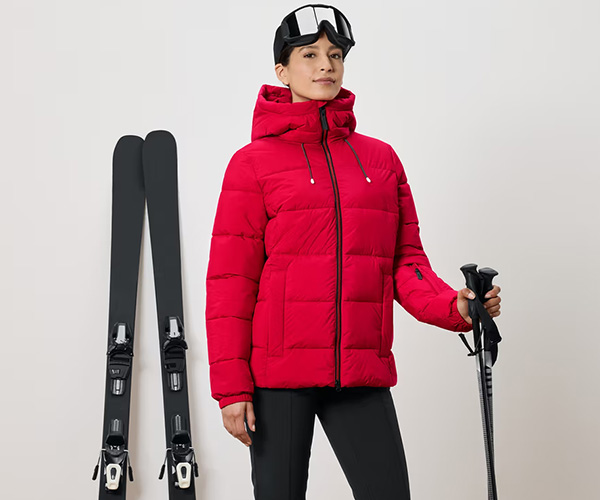 Badtextilien, Beauty-Accessoires & Möbel 