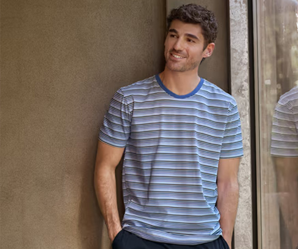 Badtextilien, Beauty-Accessoires & Möbel 