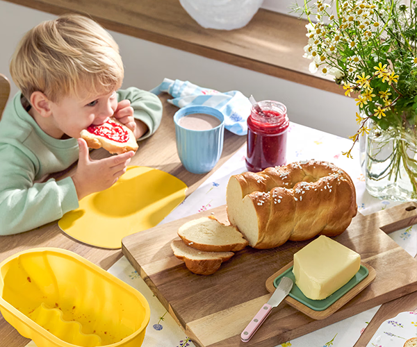 Badtextilien, Beauty-Accessoires & Möbel 