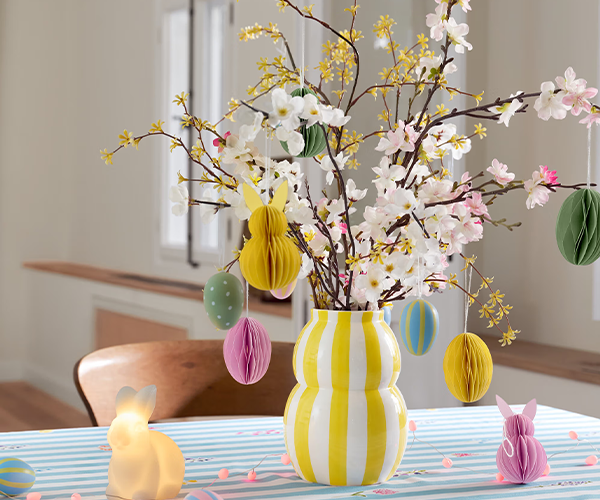 Badtextilien, Beauty-Accessoires & Möbel 