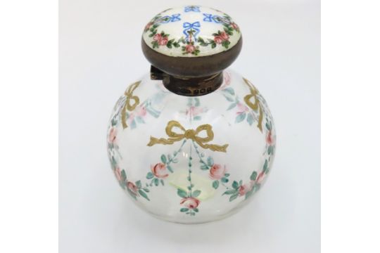 A 1917 John Grinsell & Sons Birmingham Scent Bottle