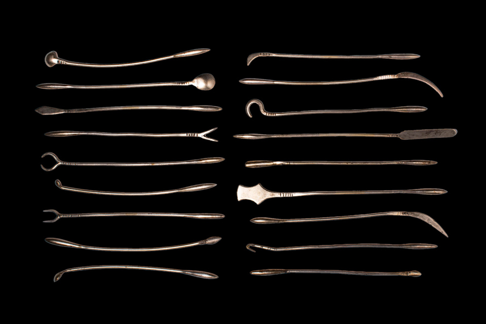 Roman Surgical Tools