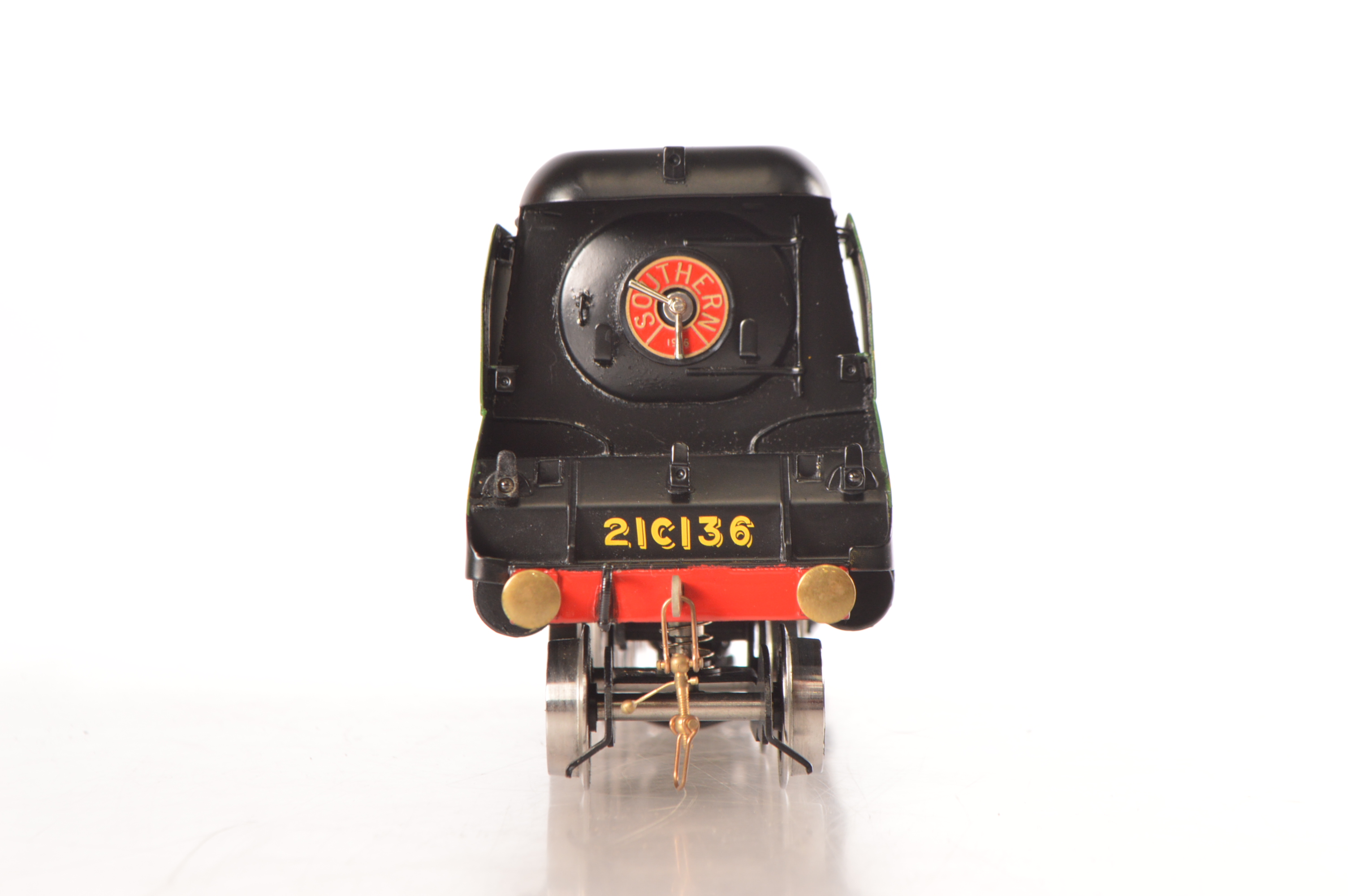 Glorious Trains: Smaller Gauges & Modern O Gauge