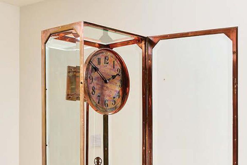 Adolf Loos clock