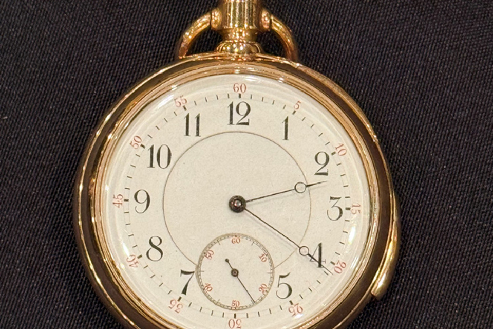 18ct gold pocket watch