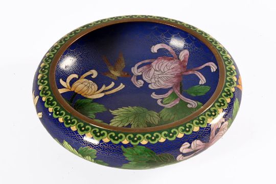 A cloisonne bowl, decorated with flowers