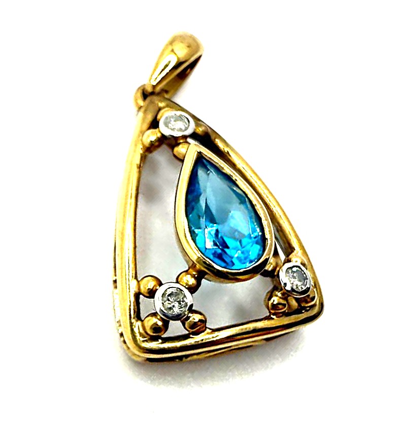 Jewellery, Watches, Silver & Small Antiques