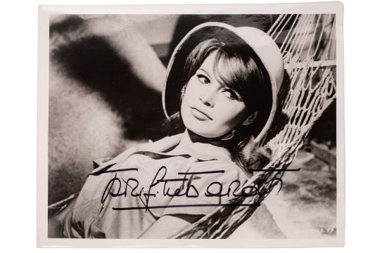 Sporting & Collectors Auction