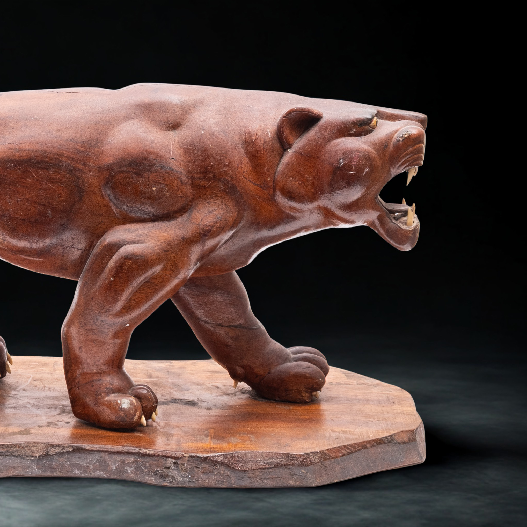 Ceramics, Works of Art, Handbags & More