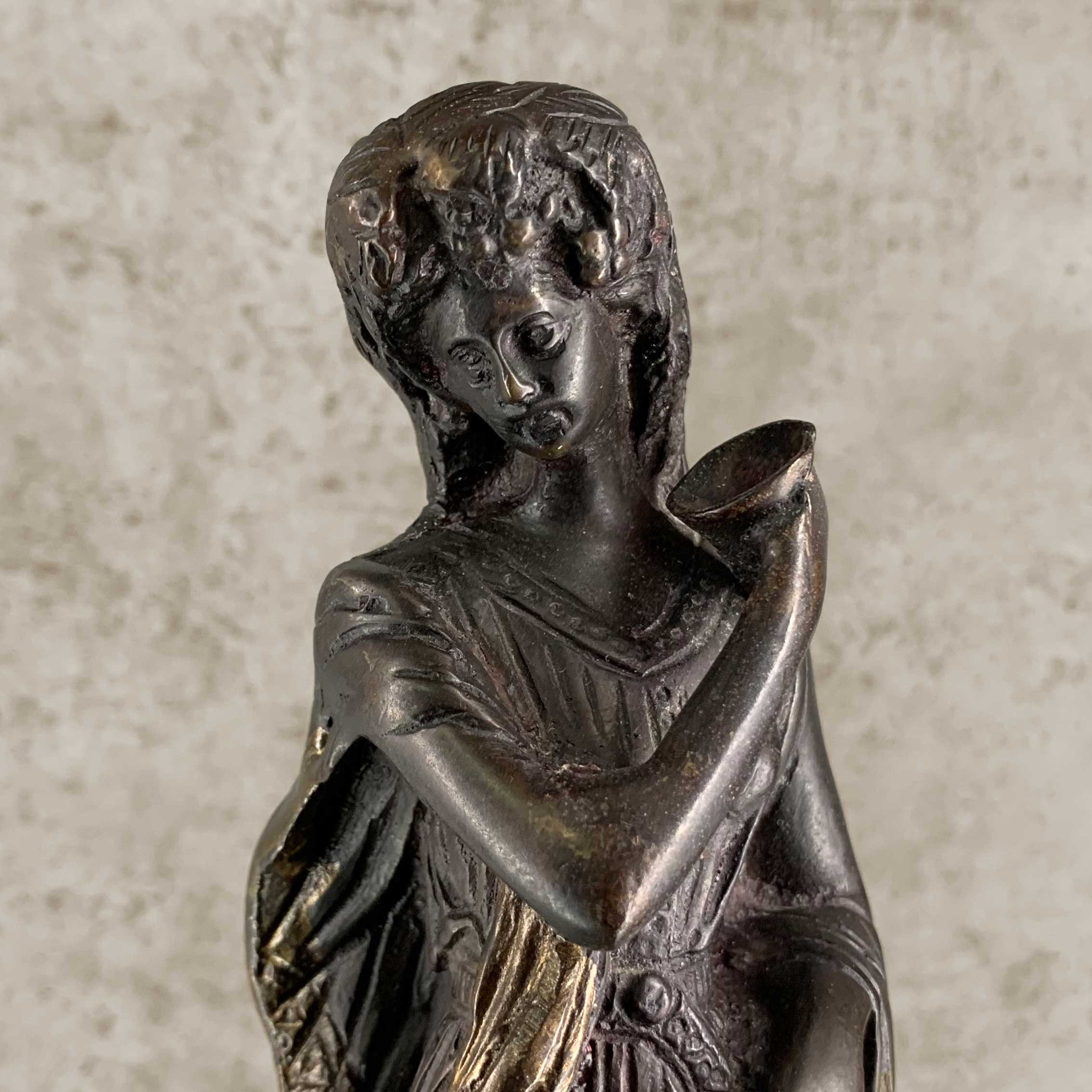 Collective Sale | Timed Auction