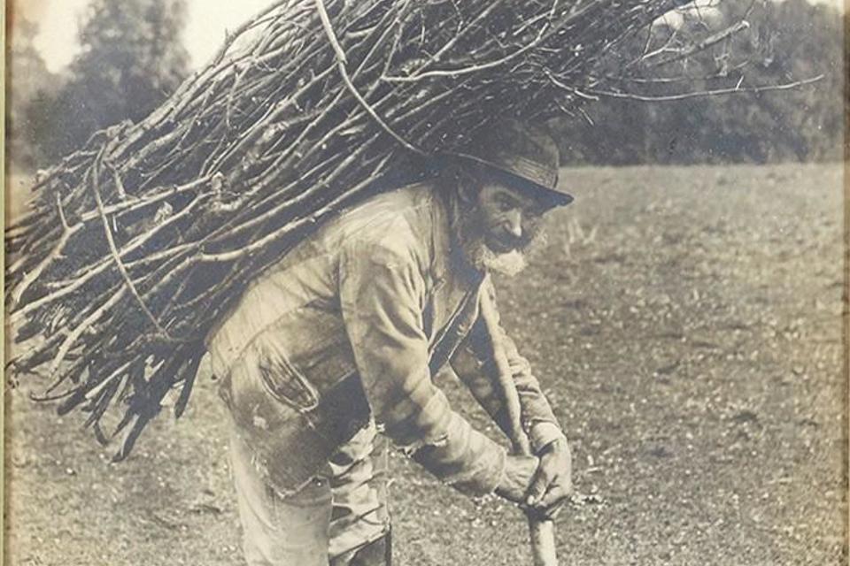 Print of Wiltshire thatcher Lot Long