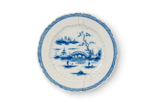 A Caughley blue and white plate, c.1780