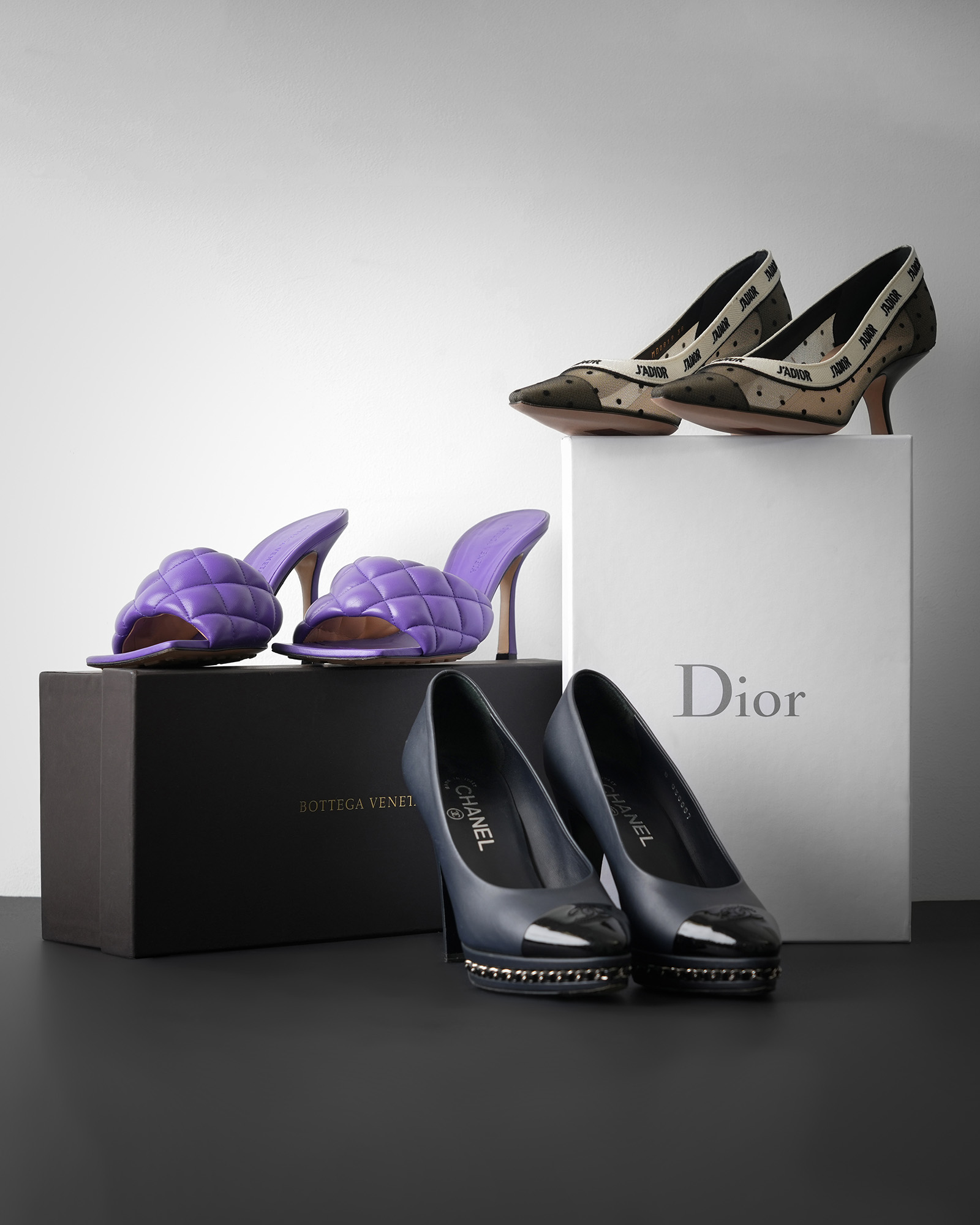 Vintage & Antique Fashion, Handbags & More