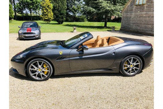 Ferrari California 4.3 DCT, Full Service History, 2009
