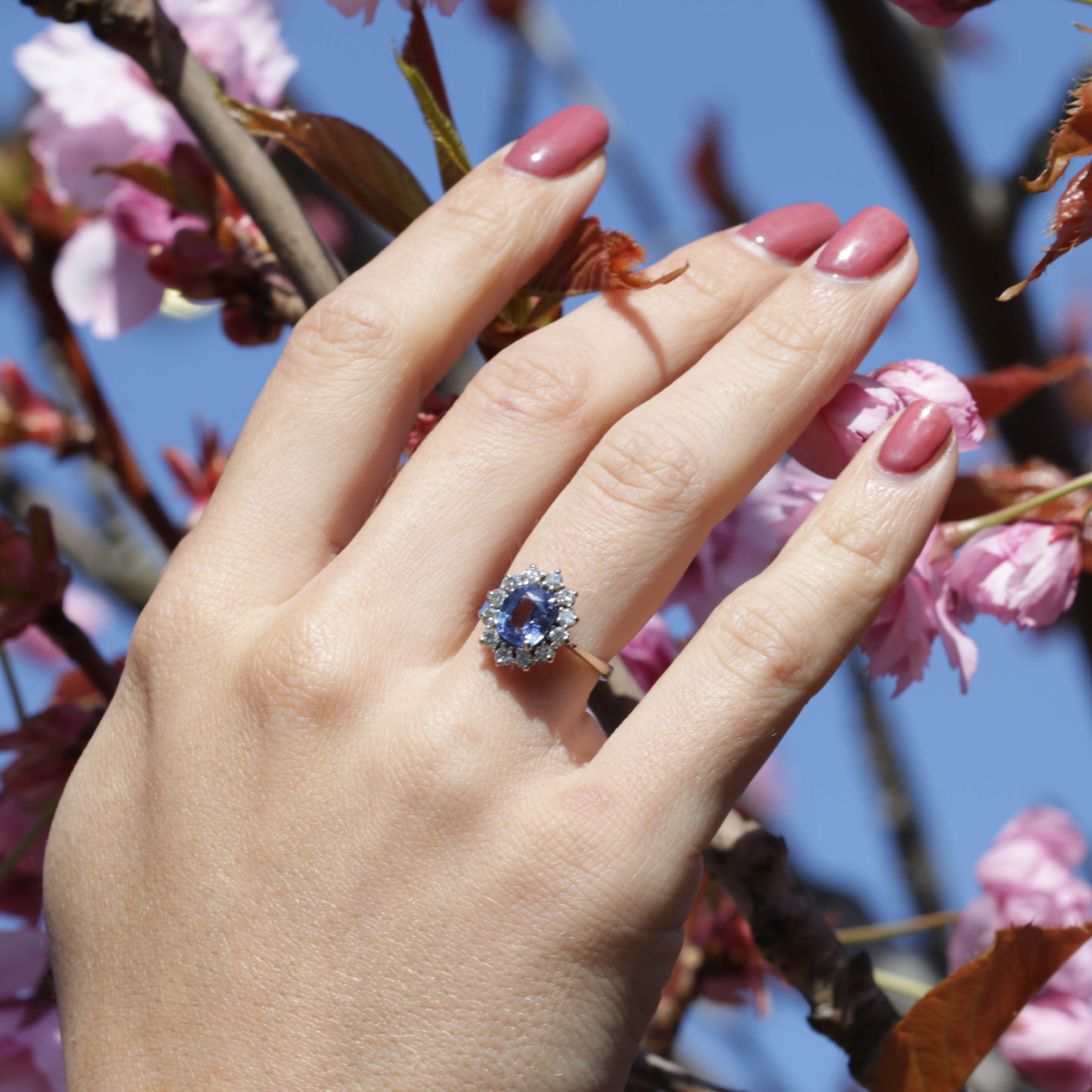 Jewellery & Watches | timed auction