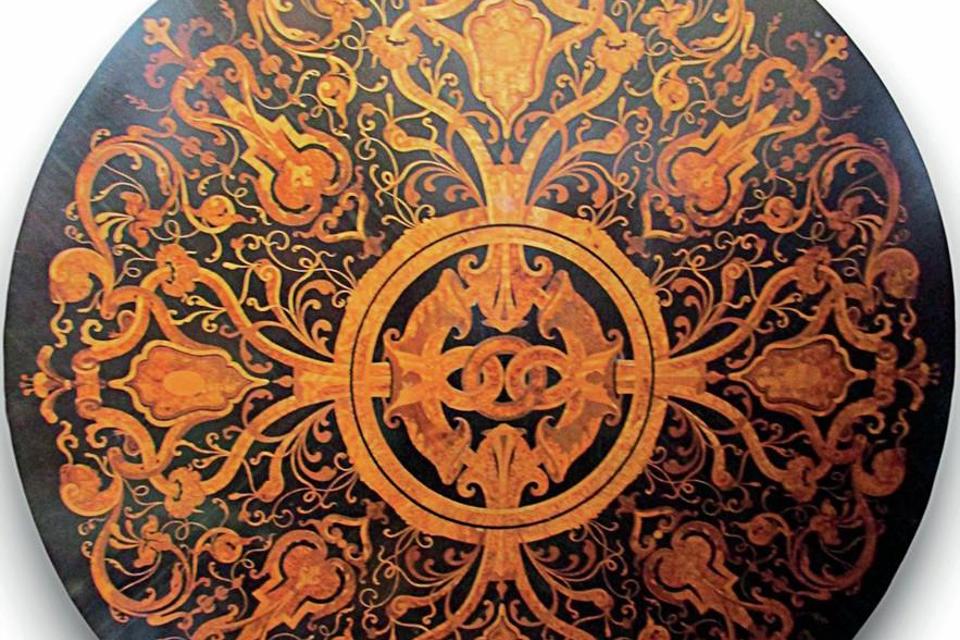 Victorian rosewood marquetry centre table