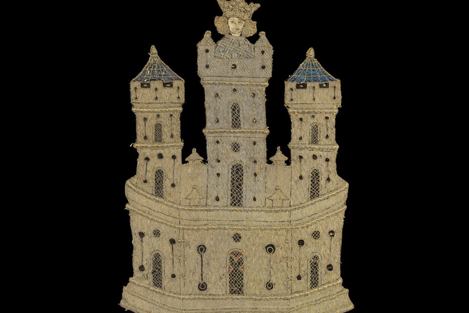 Medieval Royal heraldic embroideries
